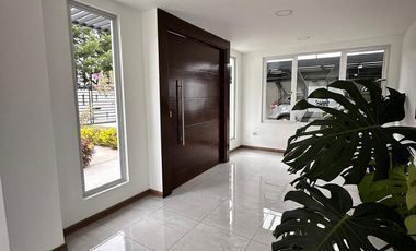 VENTA CASA CAMPESTRE POPAYÁN PARCELACION LA PAZ