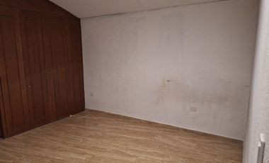 Casa en Venta en Fracc. Privado, con portón eléctrico a dos hojas, acceso inmediato a jardín grande en Área común