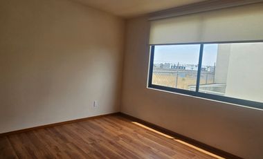 Casa en Renta en San Mateo Atenco en Privada