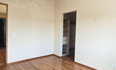 Casa en Renta en San Mateo Atenco en Privada