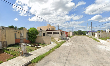 CASA EN RECUPERACIÓN BANCARIA EN C19 No. 330 TIZIMÍN CENTRO, YUCATÁN.