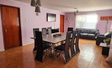 Venta de Casa Regularizada en Av. Las Parcelas – Alto Hospicio