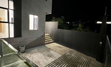 For Sale: 3BR House in Monteverde Royale Executive Village