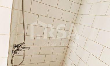 CASA 2 HABITACIOMES / 1 BAÑO, CALLE CHIOLÉ 1666, SANTIAGO