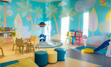 Fully-Furnished 1 Bedroom Loft Condo for Sale