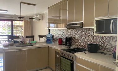 For Lease: 7BR House in BF Homes, Parañaque