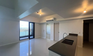 Mandani Bay Suites Tower 2 3BR Penthouse Loft