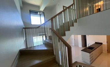 Mandani Bay Suites Tower 2 3BR Penthouse Loft