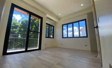 House and Lot in South Forbes  For Sale - #8432