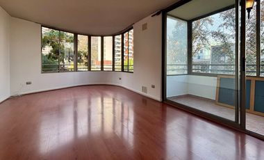 Se Vende 2 Dormitorios+ Estacionamiento .Av Perú