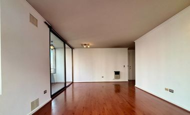 Se Vende 2 Dormitorios+ Estacionamiento .Av Perú