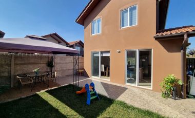 Arriendo 3D y 2B en Chicauma casa