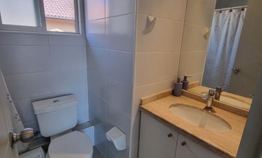 Arriendo 3D y 2B en Chicauma casa