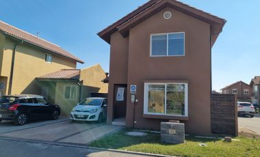 Arriendo 3D y 2B en Chicauma casa