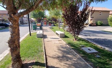 Arriendo 3D y 2B en Chicauma casa