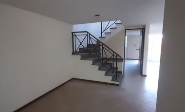 Casa en Renta en Bosque de las Fuentes Calimaya modelo Trevi