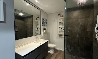 Venta Apto alto Palmas moderno