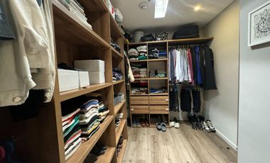Venta Apto alto Palmas moderno