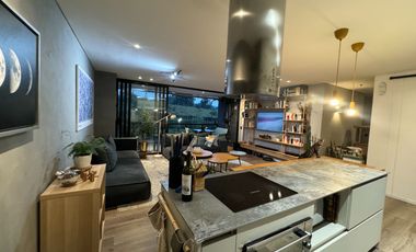 Venta Apto alto Palmas moderno