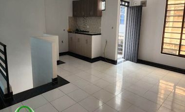 CASA AMPLIA DE 2 PISOS INDEPENDIENTES UBICADA EN LA CARRERA 9 BIS PEREIRA