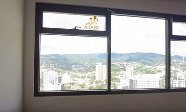 Ultra-Rare Luxury 3 Bedrooms Penthouse Condo in Alcoves Ayala Center Cebu
