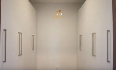 Ultra-Rare Luxury 3 Bedrooms Penthouse Condo in Alcoves Ayala Center Cebu
