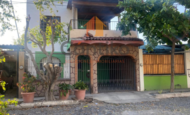Renta de casa amueblada en Col. El Centenario, Villa de Álvarez, Colima.