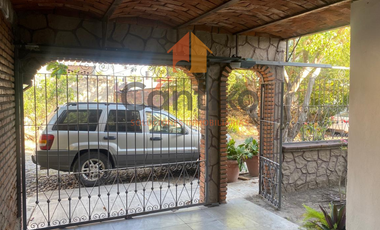 Renta de casa amueblada en Col. El Centenario, Villa de Álvarez, Colima.