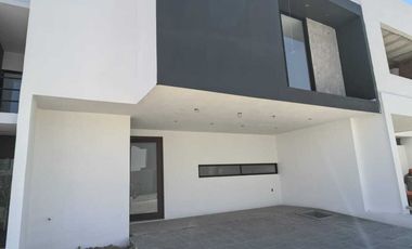 HERMOSO RESIDENCIAL EN VENTA ZONA TLACOMULCO OCOTLAN