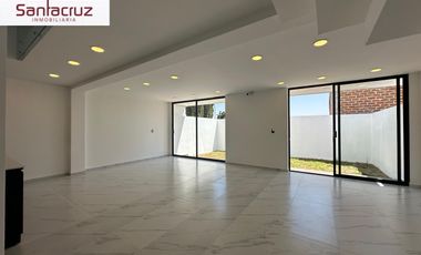 HERMOSO RESIDENCIAL EN VENTA ZONA TLACOMULCO OCOTLAN