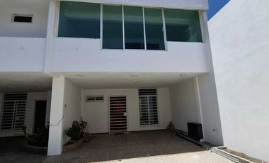 HERMOSO RESIDENCIAL EN VENTA EN OCOTLAN