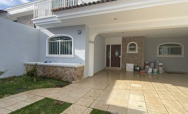 Bonita Casa en la Estancia | M11 Inmobiliaria