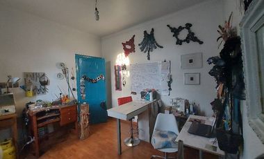 Se vende casa en Santiago Concha.