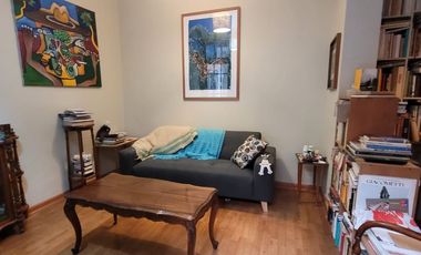Se vende casa en Santiago Concha.