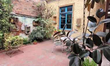 Se vende casa en Santiago Concha.