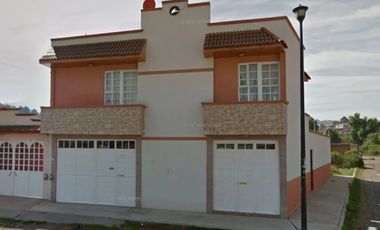 REMATE!!!...INVIERTE Y OBTEN GANANCIAS. CASA ADJUDICADA EN Río Yaqui 360, Vista Del Lago, Pátzcuaro