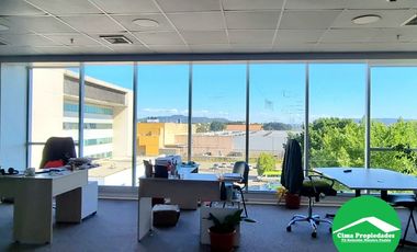 ¡Haz crecer tu negocio! Oficina Concepción: Espacios flexibles, luminosos y modernos