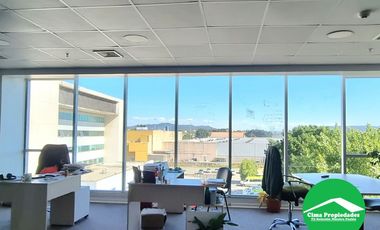 ¡Haz crecer tu negocio! Oficina Concepción: Espacios flexibles, luminosos y modernos