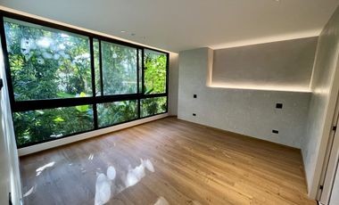 Venta Lujoso apto Poblado Campestre Medellin