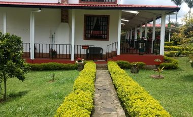 Vende Casa Campestre SASAIMA- PARCELACIÓN LA estancia