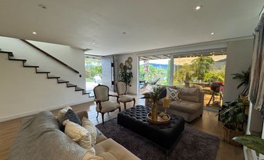 Vendo Hermosa casa independiente Llanogrande