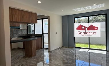 ¡HERMOSA CASA EN VENTA EN TIZATLÁN!