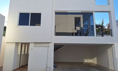 ESTRENE CONDOMINIO DE 8 CASAS EN CUERNAVACA