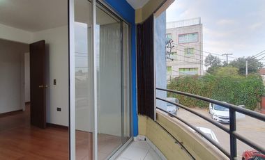 Se vende departamento en las Golondrinas, las Rosas Maipú