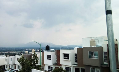 SE REMATA CASA EN FRACC PEDREGAL EL BOSQUE A 20 MIN DEL ITESO