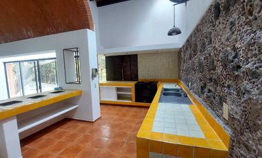 Casa en venta en Tepoztlán Morelos, Barrio de Santa Cruz