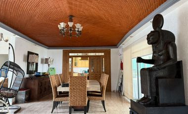 Hermosa casa en venta, Cuernavaca. Fraccionamiento Burgos.