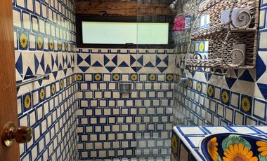 CASA EN AVANDARO