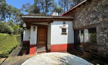 CASA EN AVANDARO
