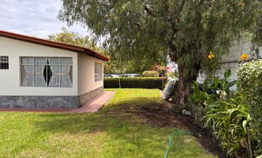EN VENTA QUINTA EN GUAYLLABAMBA. EXCELENTE UBICACION